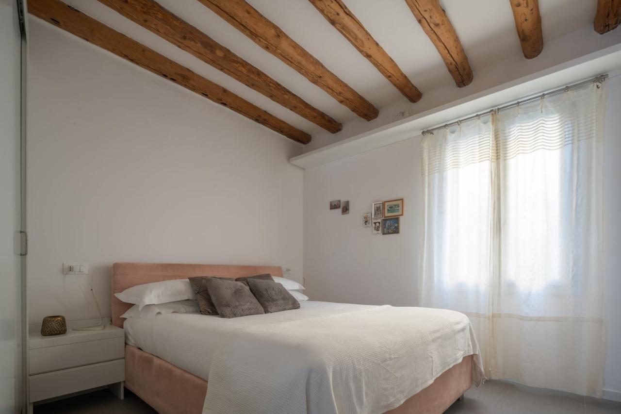 Luxury Garden Mansion R&R Apartment Venice Exterior photo